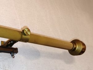 カーテンレール移設前